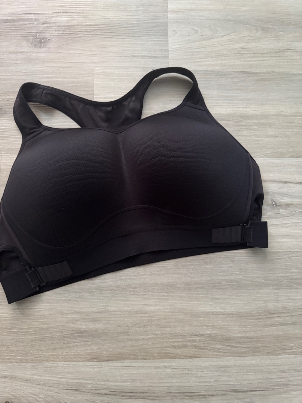 Gymshark Black High-Support Molded Sports Bra